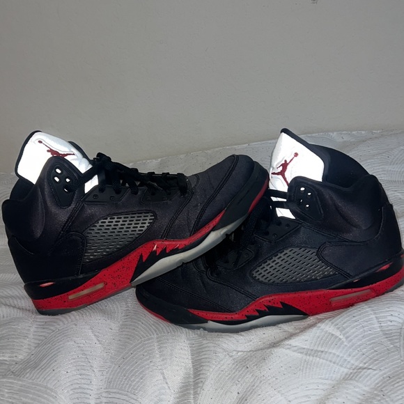 Jordan 5 Satin Breds ❤️🩵 - Picture 3 of 10